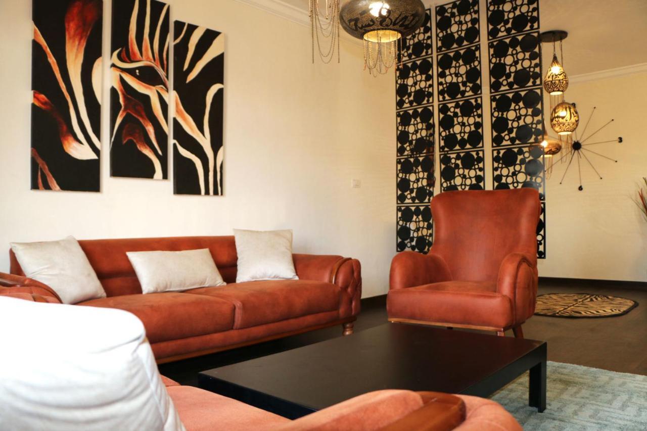 Apartment Elegant In Madinaty Compound Cairo
